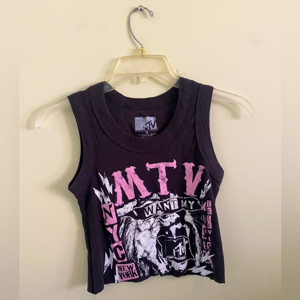 MTV cropped tank